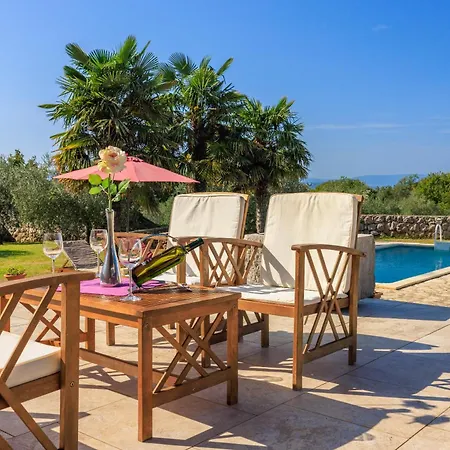 Βίλα Karlo - Sabljici - Island Of Krk - Traditional Stone With Pool Sveti Anton (Krk)