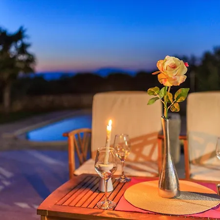 Villa Karlo - Sabljici - Island Of Krk - Traditional Stone With Pool *