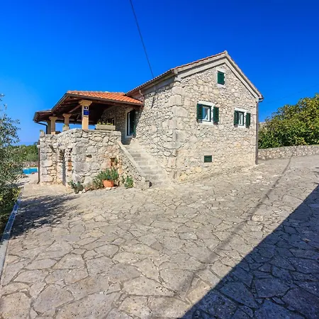 Βίλα Karlo - Sabljici - Island Of Krk - Traditional Stone With Pool Sveti Anton (Krk)