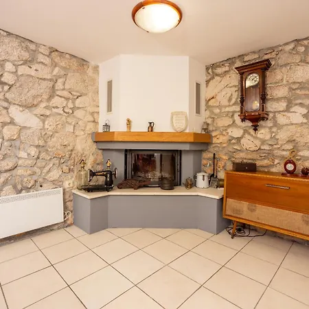 Villa Karlo - Sabljici - Island Of Krk - Traditional Stone With Pool *