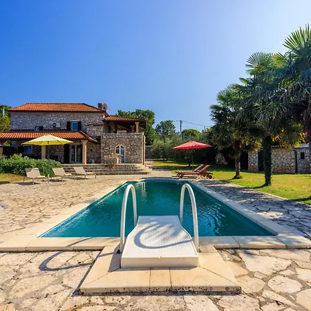 Karlo - Sabljici - Island Of Krk - Traditional Stone With Pool