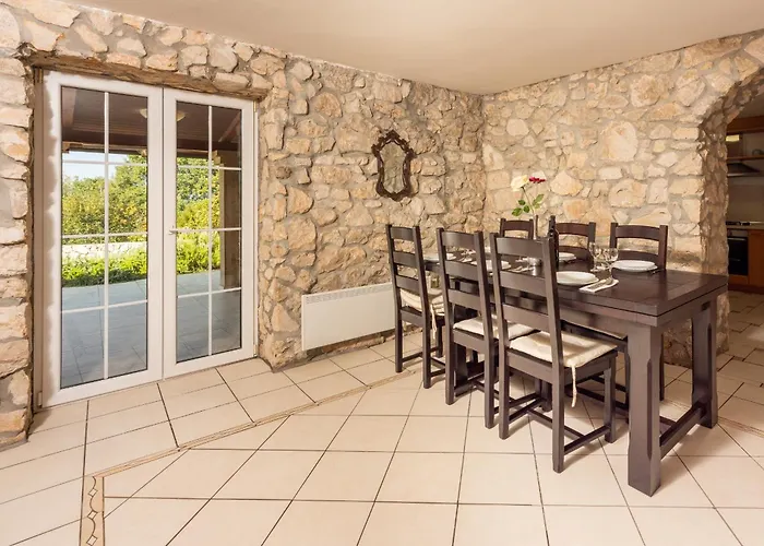 Villa Karlo - Sabljici - Island Of Krk - Traditional Stone With Pool Sveti Anton (Krk)