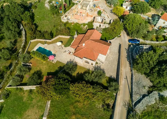 Karlo - Sabljici - Island Of Krk - Traditional Stone With Pool