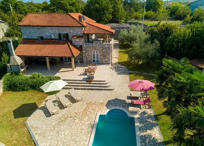 Karlo - Sabljici - Island Of Krk - Traditional Stone With Pool